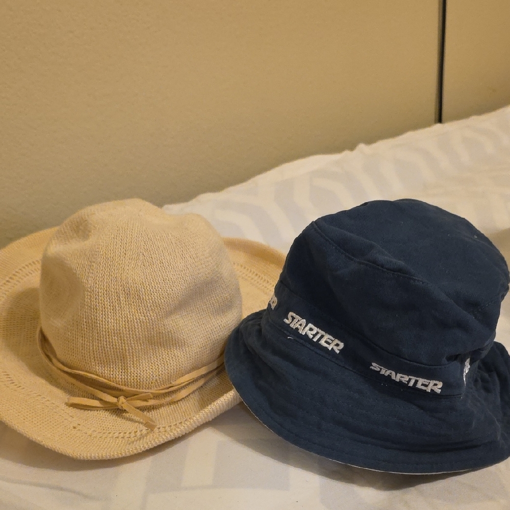 Starter Dark Blue and Beige Hats